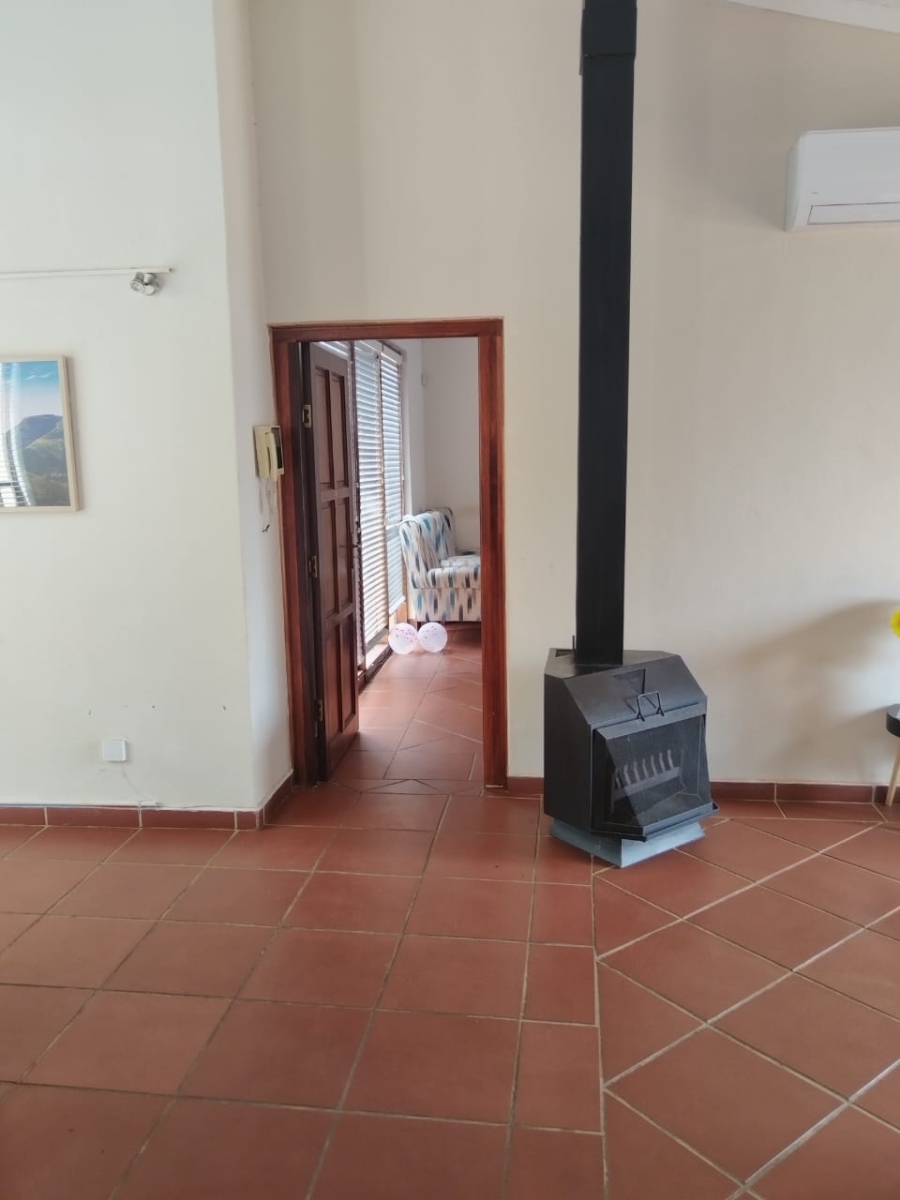 5 Bedroom Property for Sale in Schoemansville North West